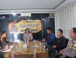 Polres Bogor Gelar Jumat Curhat, Dengarkan Warga Sampaikan Keluhan Kamtibmas Dan Soal Jalan Berlubang