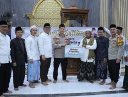 Polres Bogor Laksanakan Tarawih Keliling Mempererat Silaturahmi