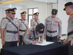 Kapolres Bogor Pimpin Upacara Sertijab Kapolsek Jajaran Dan Laporan Kenaikan Pangkat Pengabdian