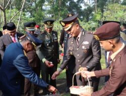 Kapolres Bogor Hadiri Peringatan Hari Lahir Pancasila dan Hari Jadi Bogor ke-543, di TMP Pondok Rajeg